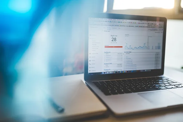 analytics, charts, graphs, traffic, marketing, internet, web, macbook, laptop, computer, technology, blue computer, blue technology, blue laptop, blue marketing, blue internet, blue web, charts, graphs, marketing, marketing, marketing, marketing, marketing, web. How to Vet Dental Marketing Analytics Case Studies