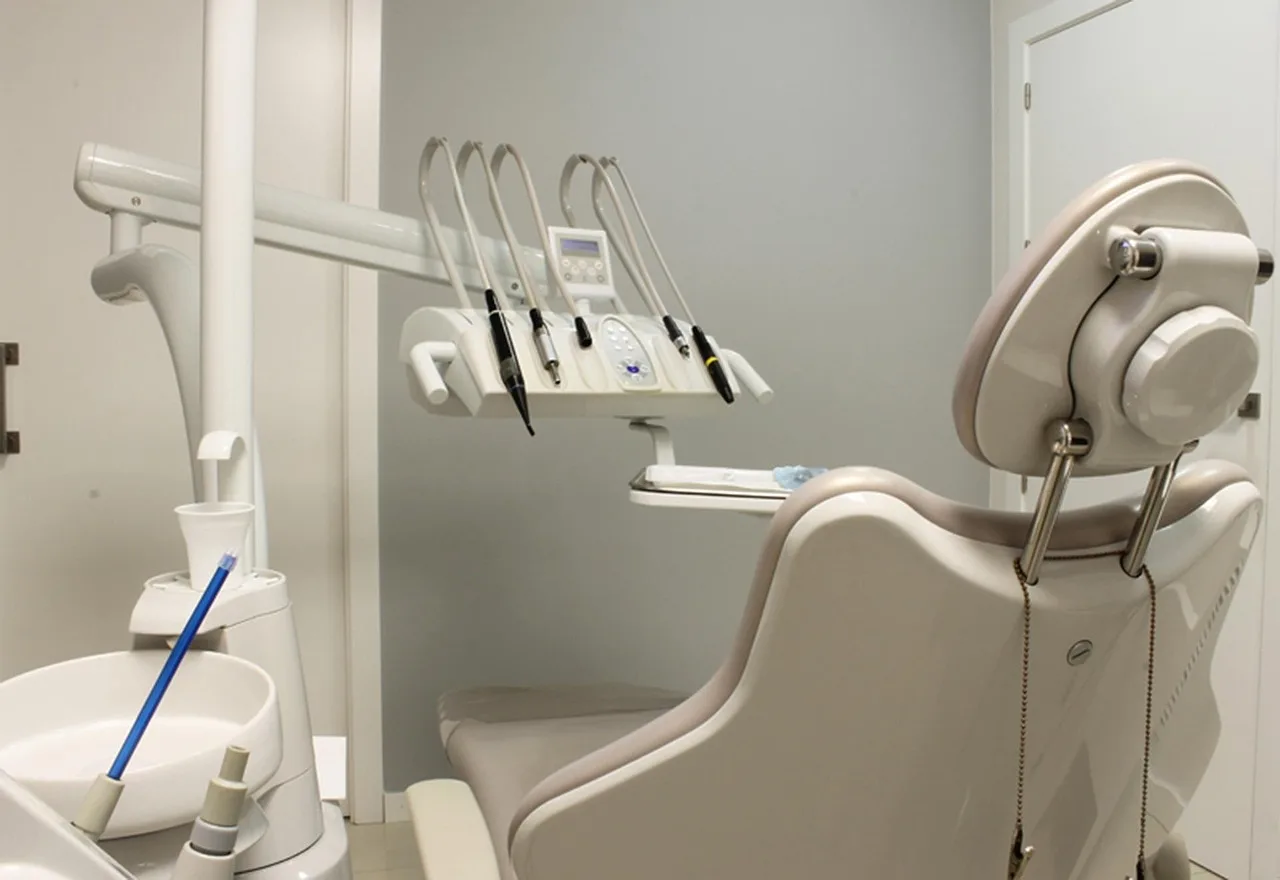 dental, clinic, orthodontics, teeth, dentist, odontology, surgery, implants, stomatology, operation, medicine, dental, dental, dentist, dentist, dentist, dentist, dentist, stomatology. Dental marketing costs Canada: check a quote by province