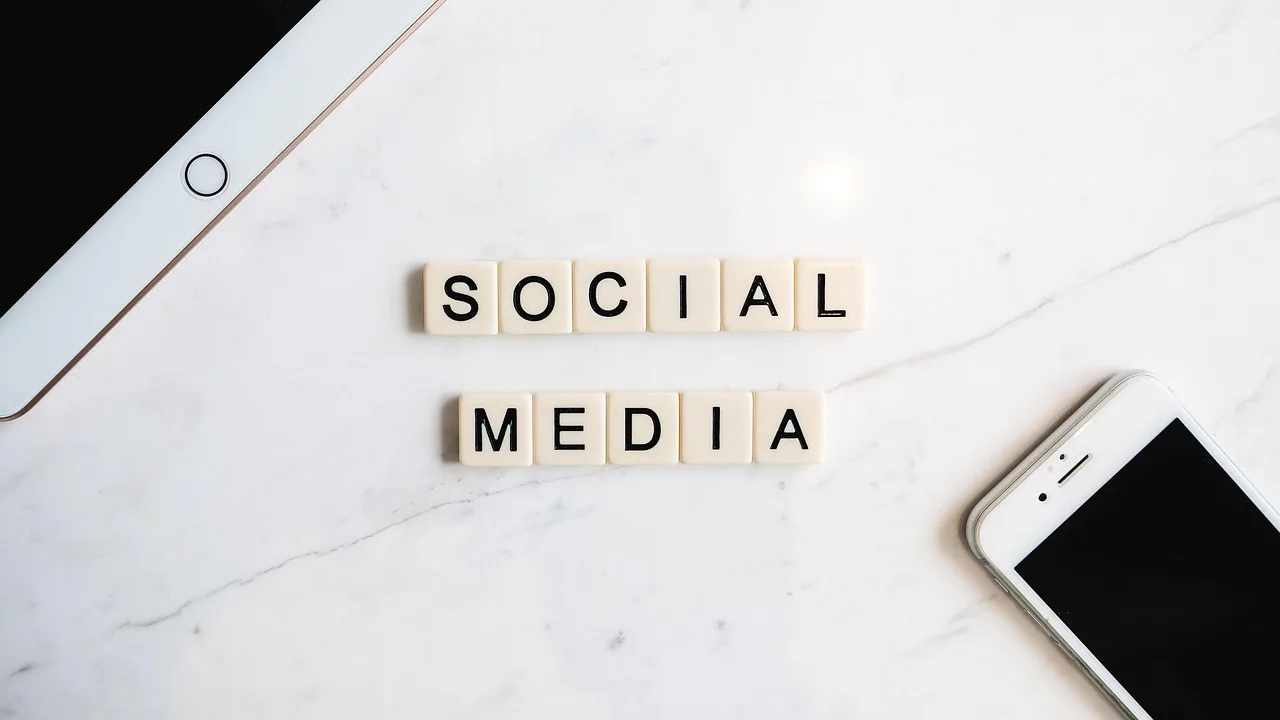 social media, marketing, facebook, communication, strategy, seo, social, web, online, multimedia, media, digital, networking, social media, social media, social media, social media, social media, seo, seo. 4 things that decide dental social media trends