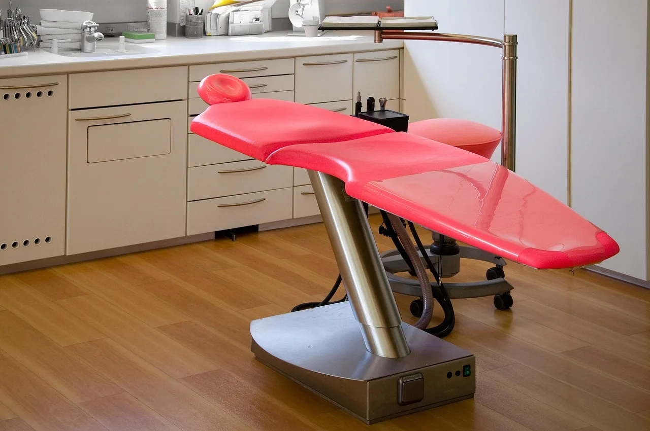 clinic, doctor, chair, cabinet, check up, room, floor, dentist, dental, brown room, brown doctors, brown check, clinic, check up, check up, check up, check up, room, dentist, dentist, dentist, dentist, dentist, dental. Service Area Pages for Multi-Location Dental Practices: How to Avoid Duplicate Content