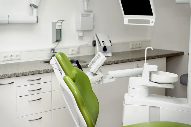 dental chair, clinic, dentist office, dentist, dental hygiene, oral hygiene, dental care, equipment, dental equipment, dental chair, dentist office, dentist office, dentist office, dentist office, dentist office, dentist, dentist. How Toronto dental practices compete for patient searches in a crowded market